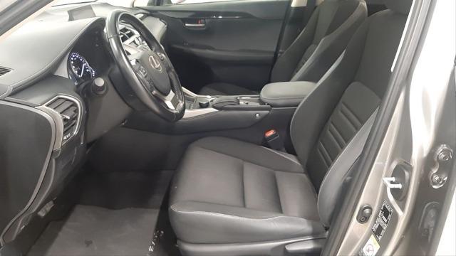 LEXUS Nx 2.5 300h Corporate 2WD