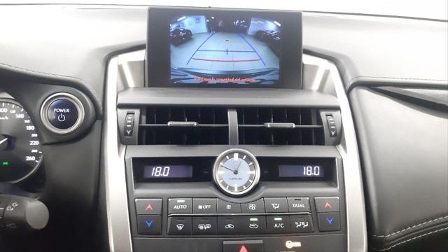 LEXUS Nx 2.5 300h Corporate 2WD