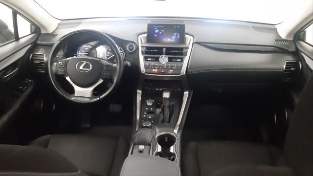 LEXUS Nx 2.5 300h Corporate 2WD