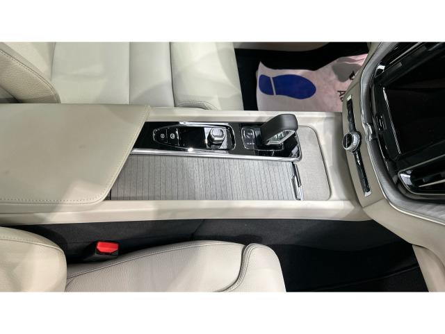 Volvo Xc60 T6 Recharge Plus Dark AWD Auto 257 kW (350 CV)