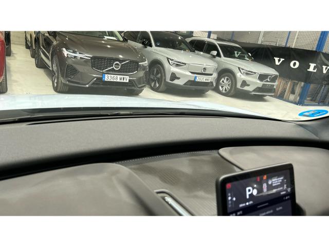 Volvo Ex30 Single Motor Extended Range Core Auto 200 kW (272 CV)