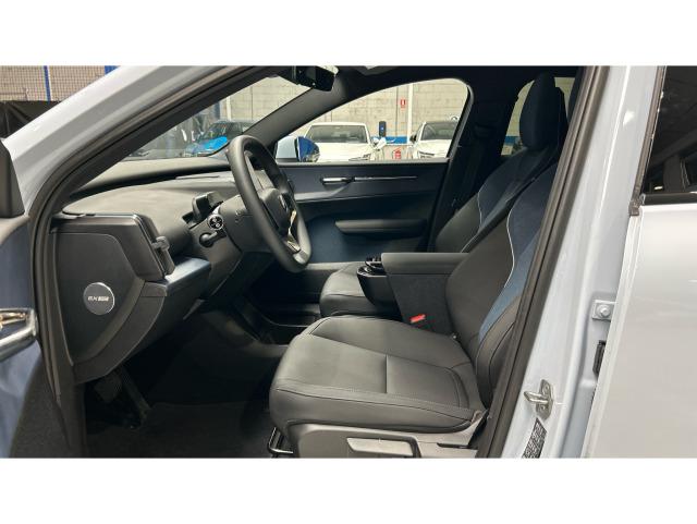 Volvo Ex30 Single Motor Extended Range Core Auto 200 kW (272 CV)