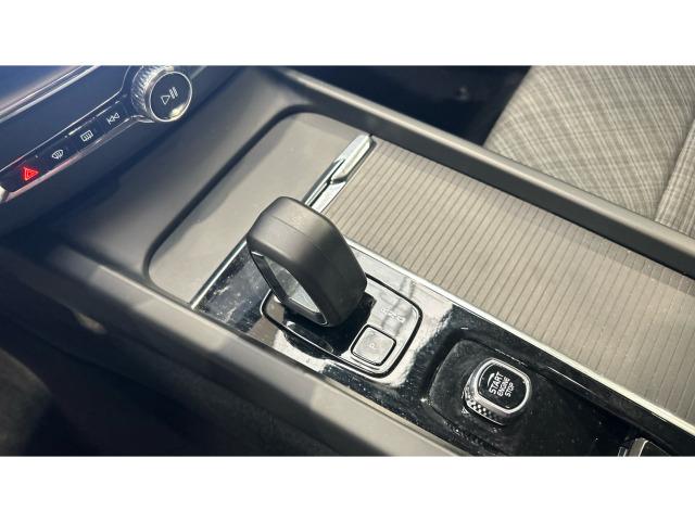 Volvo Xc60 B4 D Core Auto 145 kW (197 CV)