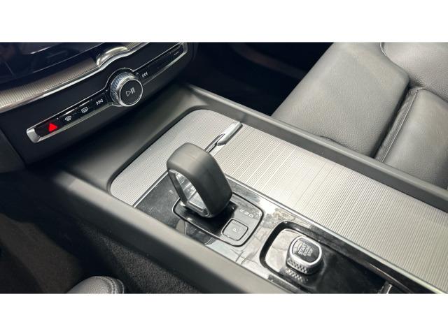 Volvo Xc60 T6 Recharge Plus Dark AWD Auto 257 kW (350 CV)