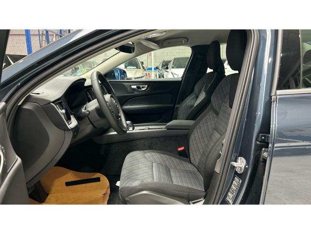 Volvo S60 B4 G Core FWD Auto 145 kW (197 CV)