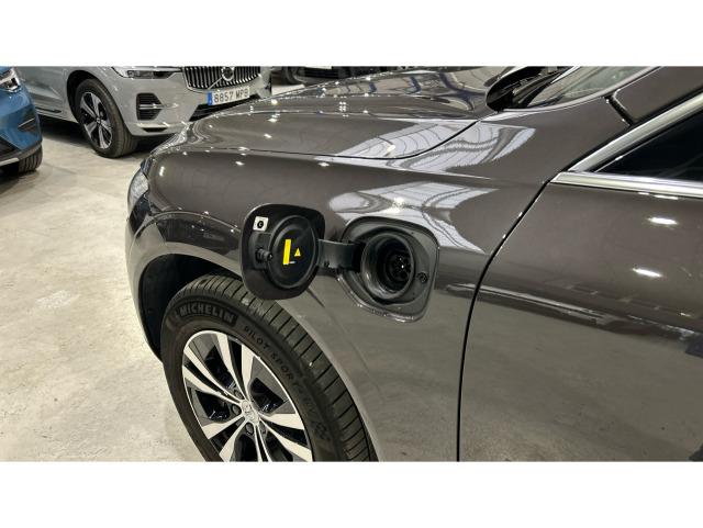 Volvo Xc60 T6 Recharge Core AWD Auto 257 kW (350 CV)