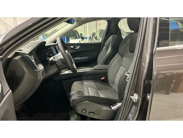 Volvo Xc60 T6 Recharge Core AWD Auto 257 kW (350 CV)