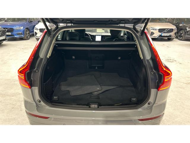 Volvo Xc60 T6 Recharge Core AWD Auto 257 kW (350 CV)