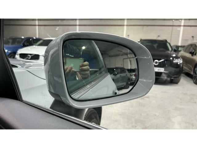 Volvo Xc60 T6 Recharge Core AWD Auto 257 kW (350 CV)