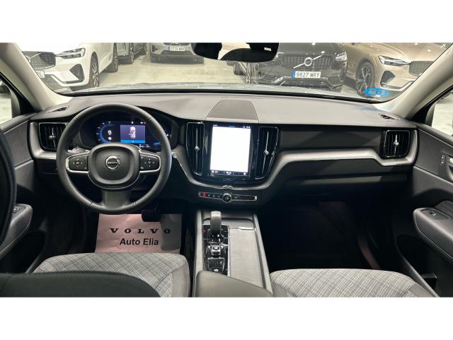 Volvo Xc60 T6 Recharge Core AWD Auto 257 kW (350 CV)
