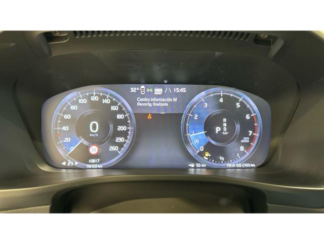 Volvo Xc40 T2 Essential Auto 95 kW (129 CV)