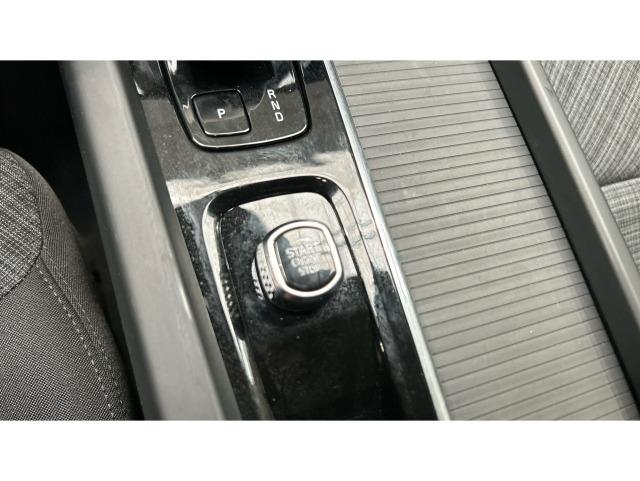 Volvo Xc60 T6 Recharge Core AWD Auto 257 kW (350 CV)