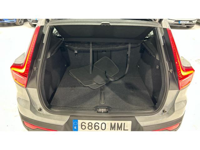 Volvo Xc40 B3 G Ultimate Dark Auto 120 kW (163 CV)