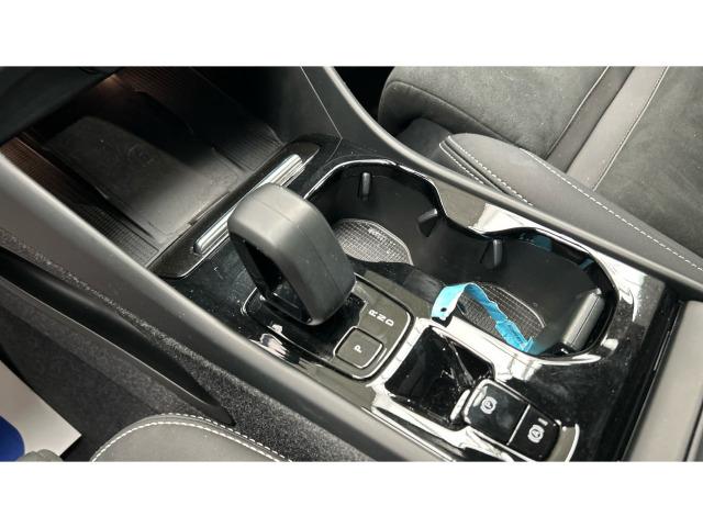 Volvo Xc40 B3 G Ultimate Dark Auto 120 kW (163 CV)