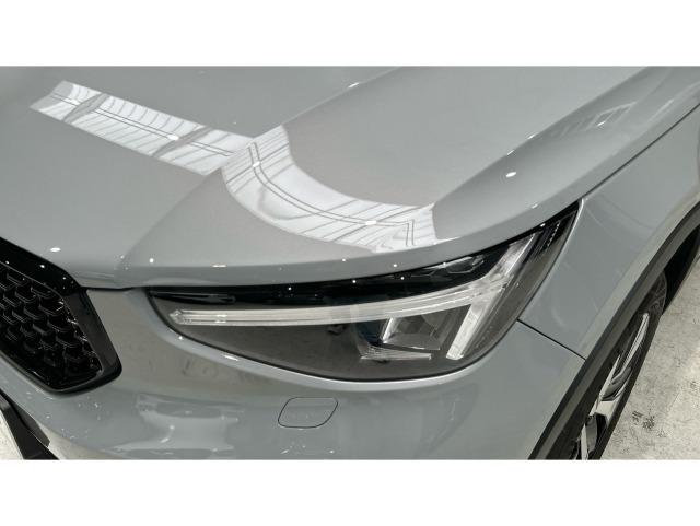 Volvo Xc40 B3 G Ultimate Dark Auto 120 kW (163 CV)