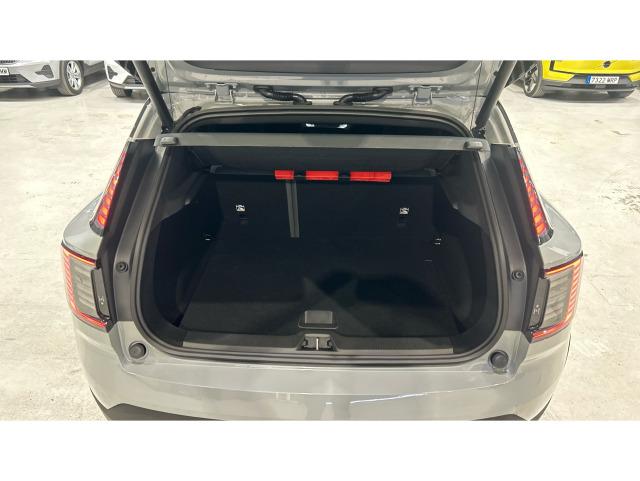 Volvo Ex30 Single Motor Extended Range Plus Auto 200 kW (272 CV)