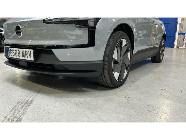 Volvo Ex30 Single Motor Extended Range Plus Auto 200 kW (272 CV)