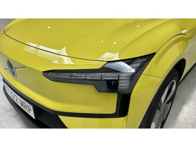 Volvo Ex30 Single Motor Extended Range Plus Auto 200 kW (272 CV)