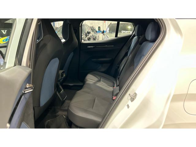 Volvo Ex30 Single Motor Extended Range Plus Auto 200 kW (272 CV)