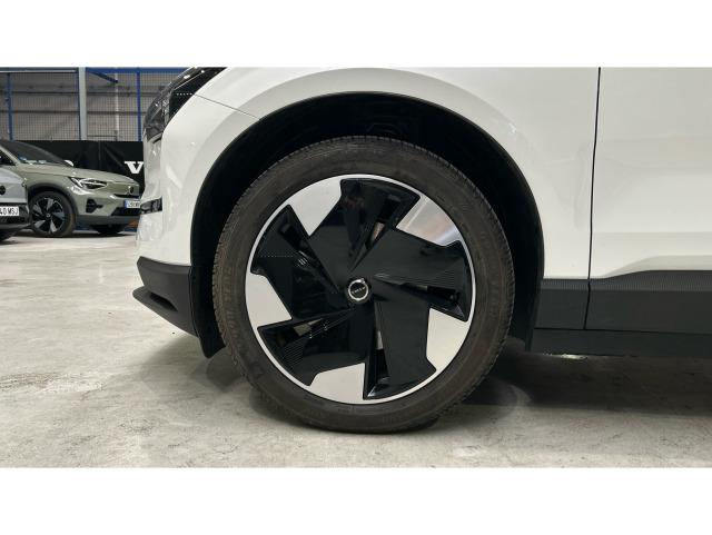 Volvo Ex30 Single Motor Extended Range Plus Auto 200 kW (272 CV)