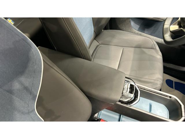 Volvo Ex30 Single Motor Extended Range Plus Auto 200 kW (272 CV)