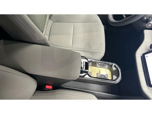 Volvo Ex30 Single Motor Extended Range Plus Auto 200 kW (272 CV)