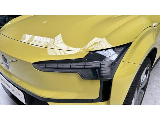 Volvo Ex30 Single Motor Extended Range Plus Auto 200 kW (272 CV)