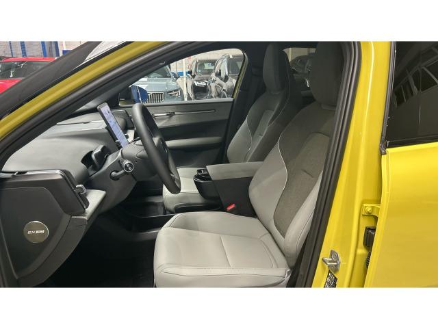 Volvo Ex30 Single Motor Extended Range Plus Auto 200 kW (272 CV)