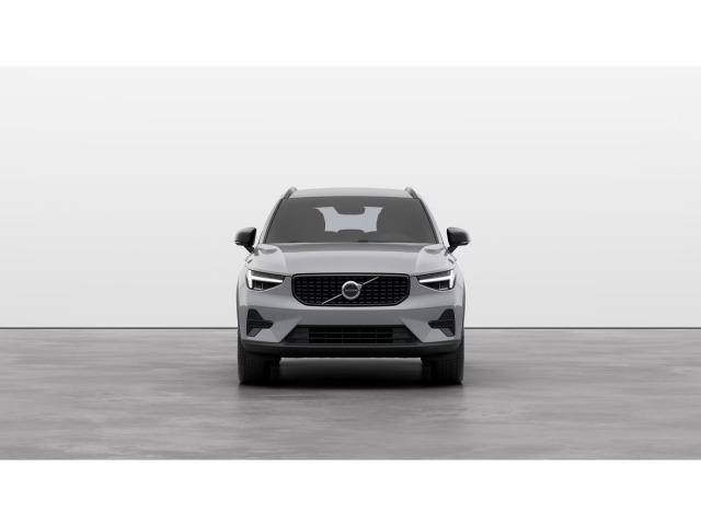 Volvo Xc40 B3 G Plus Dark Auto 120 kW (163 CV)