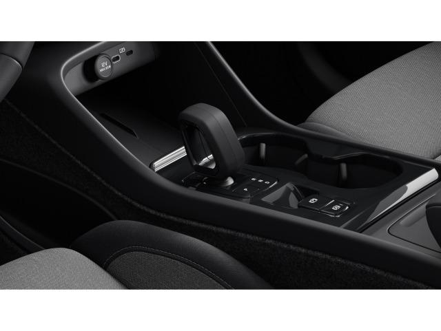 Volvo Xc40 B3 G Plus Dark Auto 120 kW (163 CV)