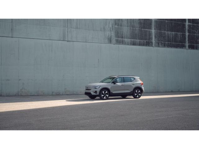 Volvo Xc40 P8 Recharge Plus Twin Eléctrico AWD Auto 300 kW (408 CV)