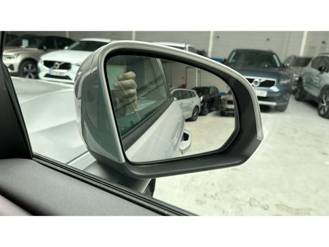 Volvo Xc40 B3 G Core Auto 120 kW (163 CV)