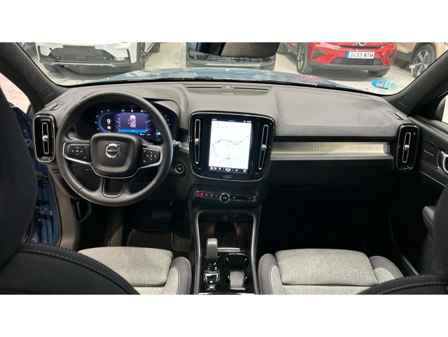 Volvo Xc40 B3 G Plus Dark Auto 120 kW (163 CV)