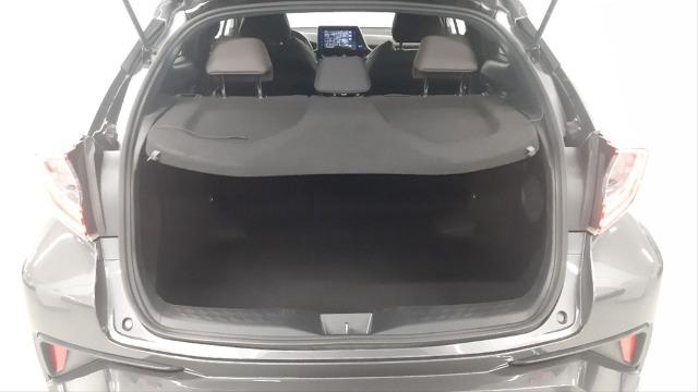 TOYOTA Chr 1.8 125H Advance