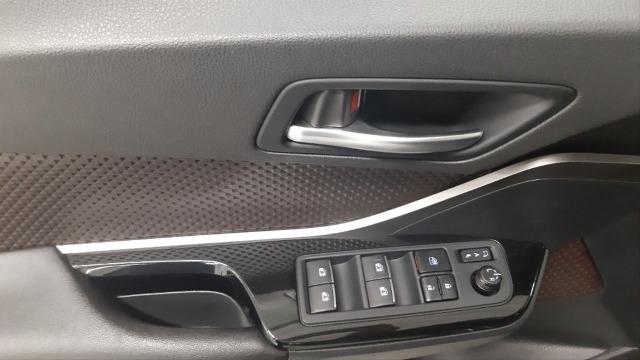 TOYOTA Chr 1.8 125H Advance