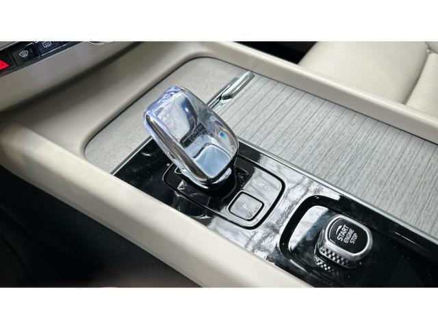 Volvo Xc60 T6 Recharge Ultimate Dark AWD Auto 257 kW (350 CV)