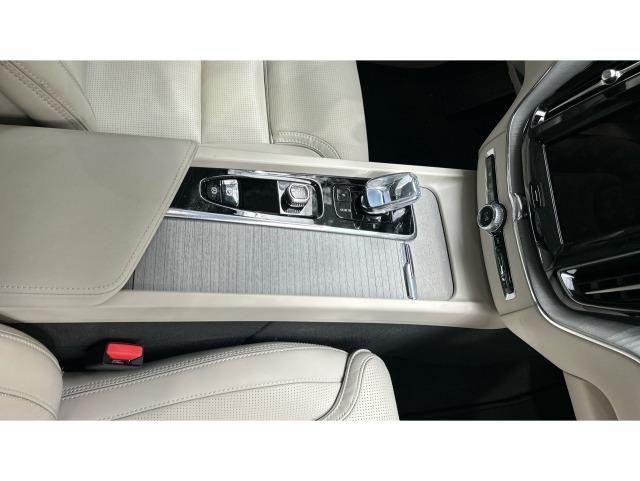 Volvo Xc60 T6 Recharge Ultimate Dark AWD Auto 257 kW (350 CV)