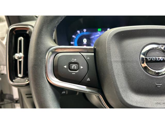 Volvo Xc40 B3 G Plus Dark Auto 120 kW (163 CV)