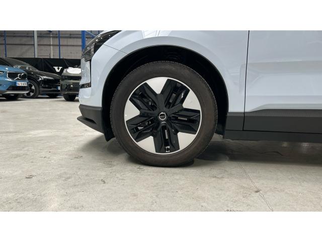 Volvo Ex30 Single Motor Plus Auto 200 kW (272 CV)