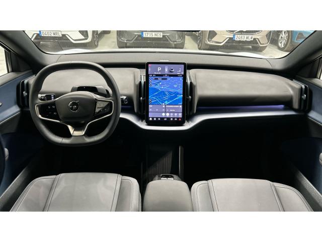 Volvo Ex30 Single Motor Plus Auto 200 kW (272 CV)