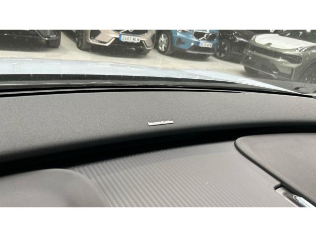 Volvo Ex30 Single Motor Plus Auto 200 kW (272 CV)