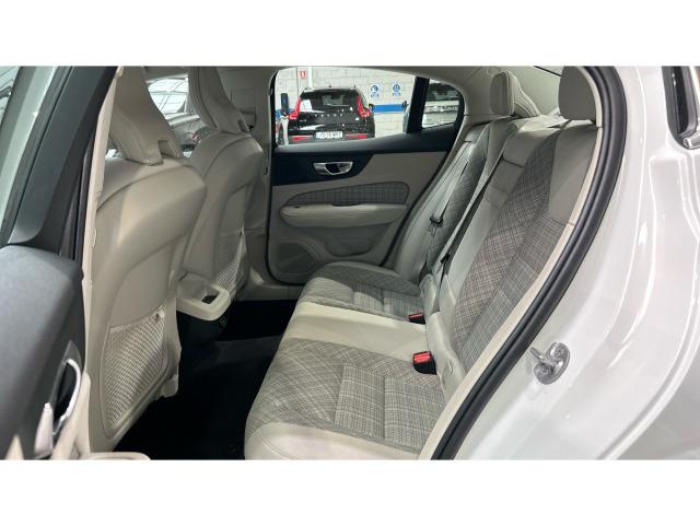 Volvo S60 B4 G Core FWD Auto 145 kW (197 CV)