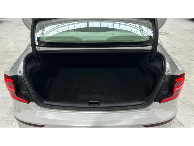 Volvo S60 B4 G Core FWD Auto 145 kW (197 CV)