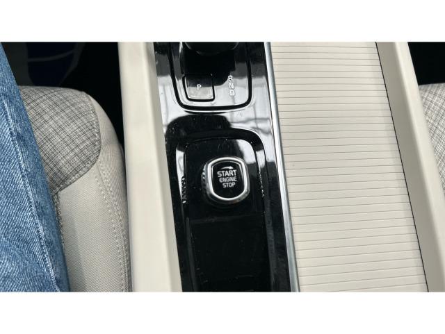 Volvo S60 B4 G Core FWD Auto 145 kW (197 CV)