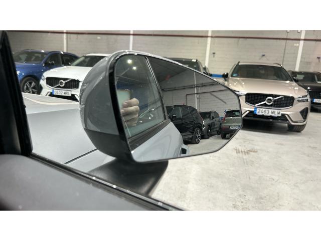 Volvo Ex30 Single Motor Core Auto 200 kW (272 CV)