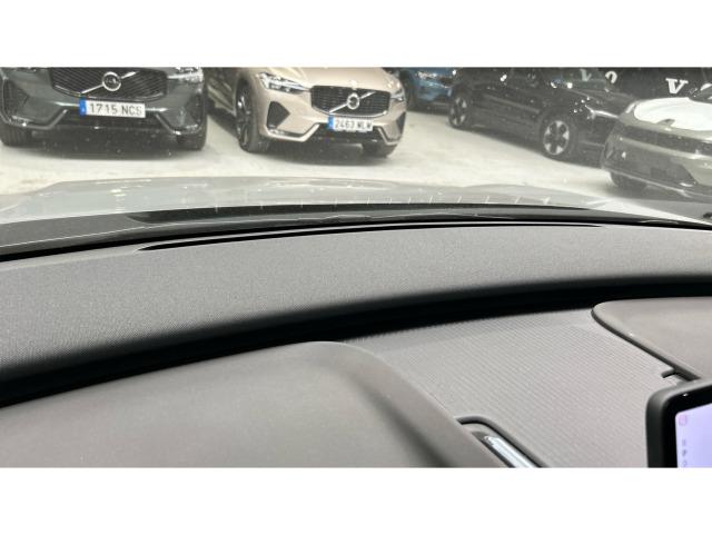 Volvo Ex30 Single Motor Core Auto 200 kW (272 CV)