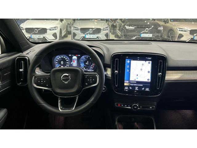 Volvo Xc40 T2 Plus Dark Auto 95 kW (129 CV)