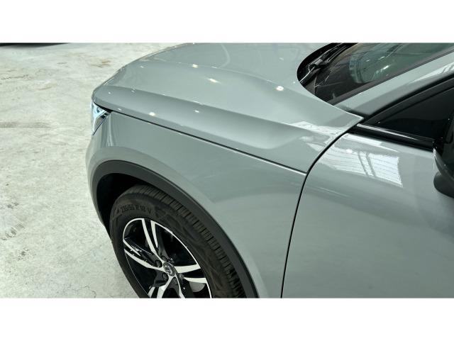 Volvo Xc40 T2 Plus Dark Auto 95 kW (129 CV)