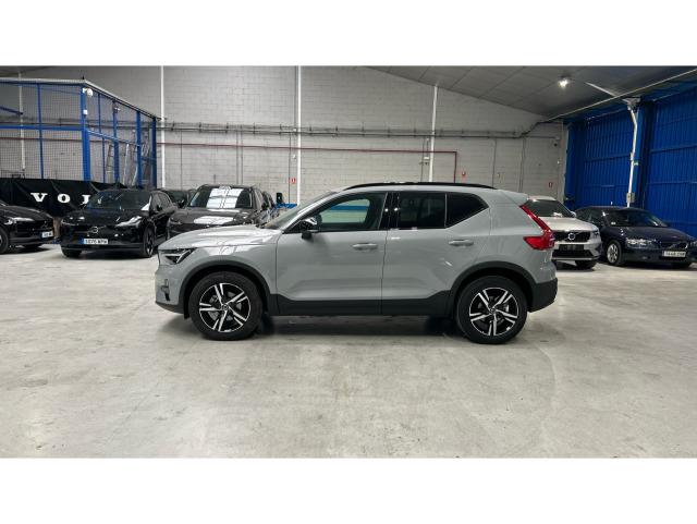 Volvo Xc40 T2 Plus Dark Auto 95 kW (129 CV)