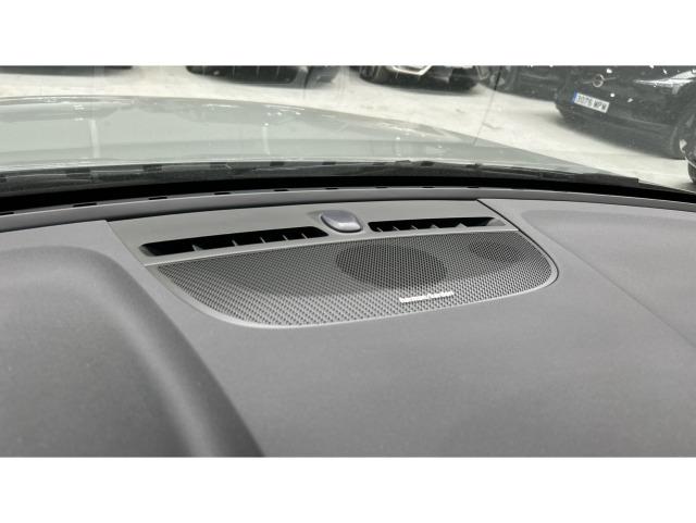 Volvo Xc40 T2 Plus Dark Auto 95 kW (129 CV)